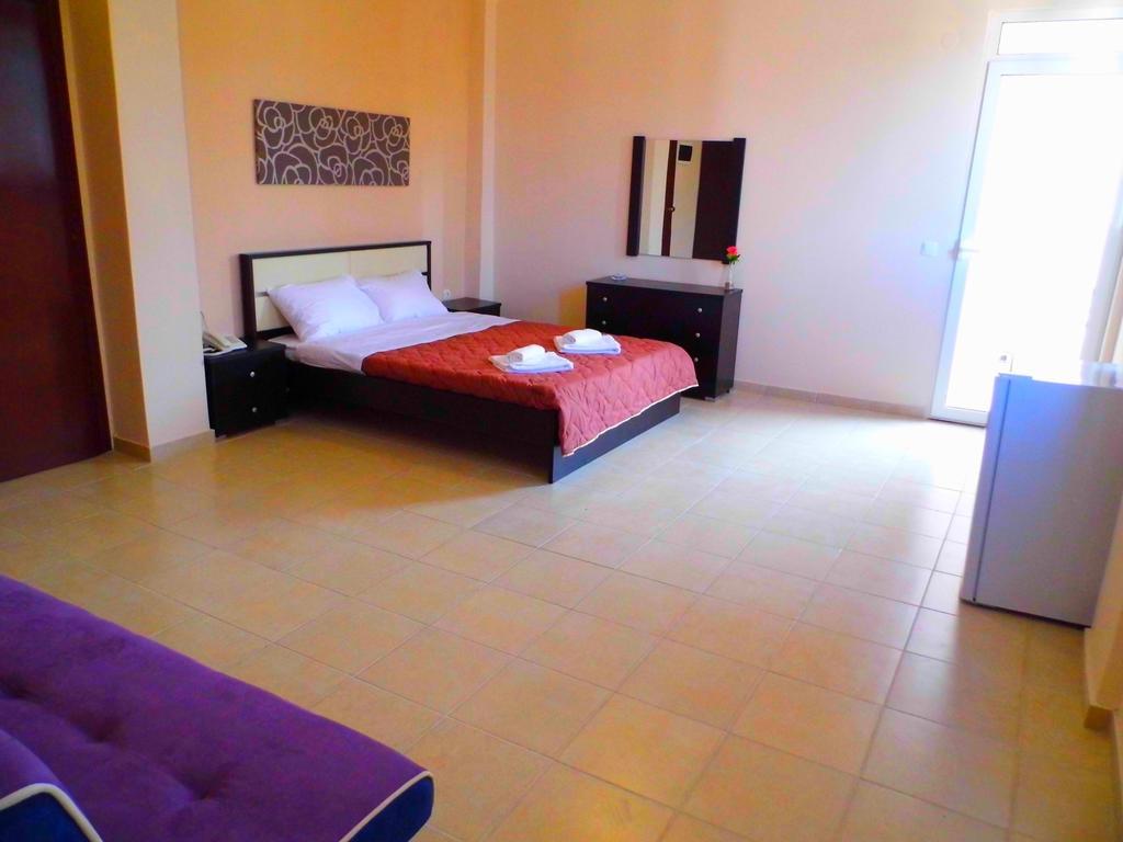 Golden Beach Hotel Metamorfosi  Zewnętrze zdjęcie