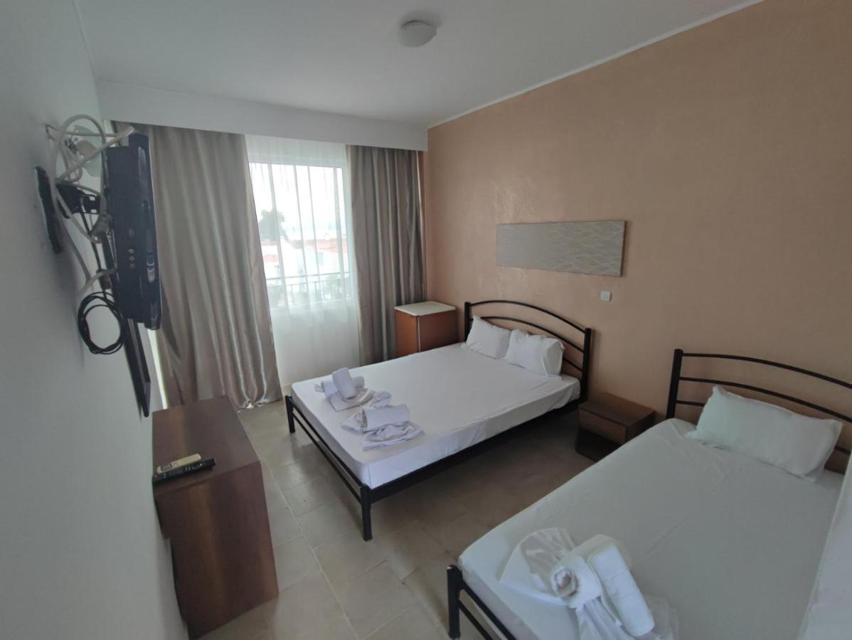Golden Beach Hotel Metamorfosi  Zewnętrze zdjęcie